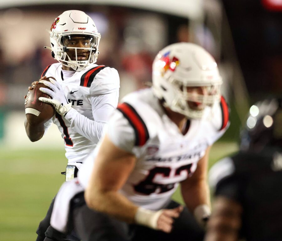 Arkansas State vs. Northern Illinois Predictions, Best Bets & Odds Camellia Bowl